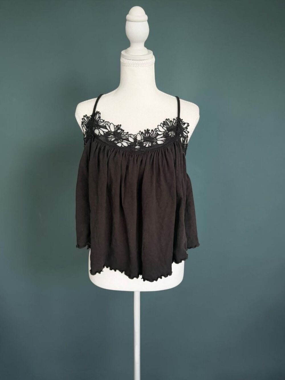 FREE PEOPLE Black Floral Swing Tank Top Size Small NEW NWT